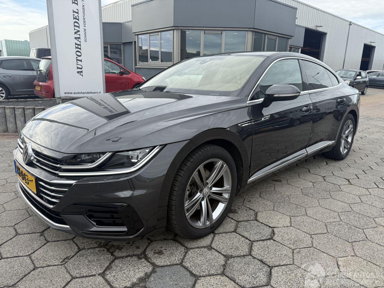 Volkswagen Arteon 1.5 TSI Business R