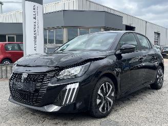 damaged passenger cars Peugeot 208 1.2 PureTech 75 Style 2025/1