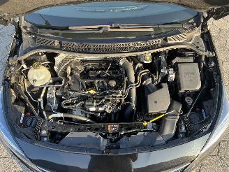 Opel Astra Sports Tourer 1.2 Edition picture 7