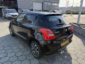 Suzuki Swift 1.2 Style Smart Hybrid picture 7