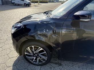 Suzuki Swift 1.2 Style Smart Hybrid picture 8