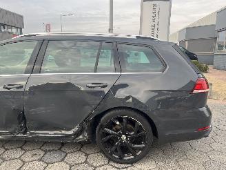 Volkswagen Golf Variant 2.0 TDI Highline Business R picture 8