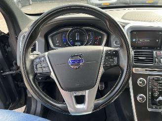 Volvo Xc-60 2.0 T5 FWD R-Design AUTOMAAT picture 17