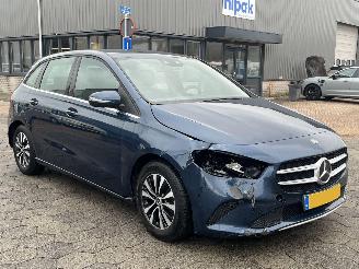 Mercedes B-klasse 200 Solution Plus AUTOMAAT picture 3