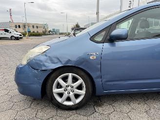 Toyota Prius 1.5 VVT-i picture 8