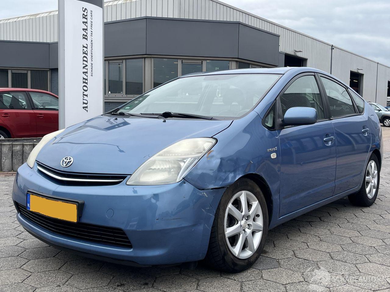 Toyota Prius 1.5 VVT-i