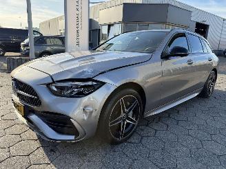 uszkodzony samochody osobowe Mercedes C-klasse Estate 300 e AMG Line 2024/5