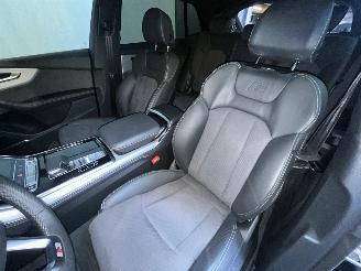 Audi Q8 55 TFSI e quattro Pro Line COMPETITION S 380KW picture 11