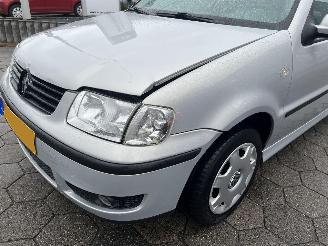 Volkswagen Polo 1.4-16V Trendline picture 10