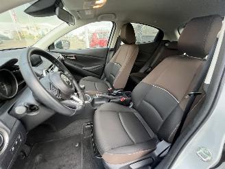 Mazda 2 1.5 Skyactiv-G Style Selected picture 17