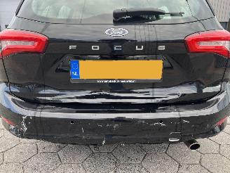 Ford Focus Wagon 1.0 EcoBoost Trend Edition Business picture 8