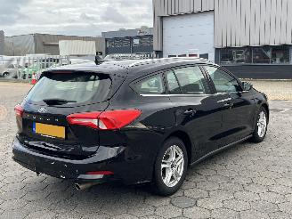 Ford Focus Wagon 1.0 EcoBoost Trend Edition Business picture 4