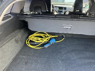 Volvo V-60 2.4 D6 AWD Plug-In Hybrid Summum picture 9