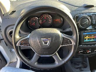 Dacia Lodgy 1.3 TCe Stepway 5p picture 17