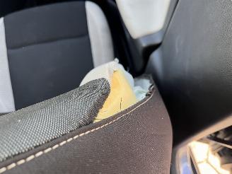 Nissan Micra 1.0 IG-T Tekna picture 11