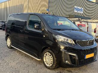 Peugeot Expert 227S 2.0 BlueHDI 150 Premium Pack picture 3