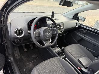 Volkswagen Up! 1.0 high up! picture 16