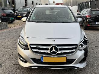 Mercedes B-klasse 180 Prestige AUTOMAAT picture 2