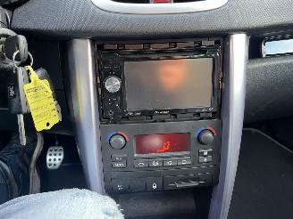 Peugeot 207 CC 1.6-16V T Sport picture 14