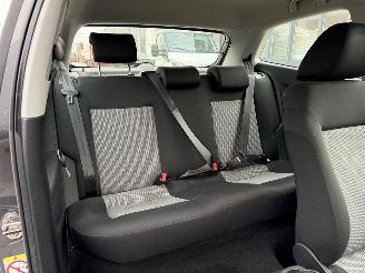 Volkswagen Polo 1.2 Easyline picture 15