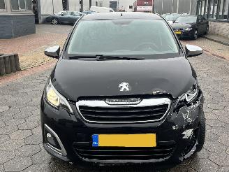 Peugeot 108 1.0 e-VTi Envy picture 2