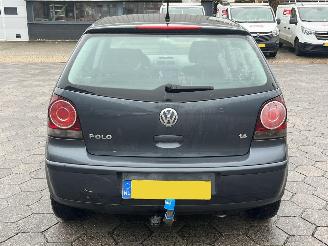 Volkswagen Polo 1.4-16V Optive picture 5