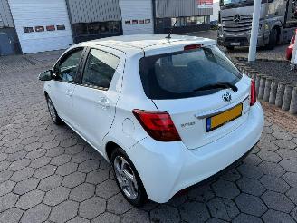 Toyota Yaris 1.5 Hybrid Lease picture 6