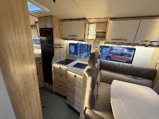 Eura Mobil  Profila RS695 EB picture 9