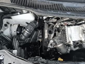 Volkswagen Transporter T6 150pk automaat picture 10