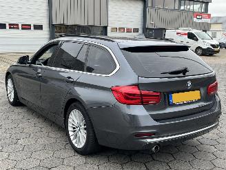 BMW 3-serie Touring 318i Luxury Edition picture 6