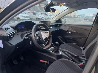 Peugeot 208 1.2 PureTech Active picture 12