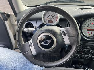 Mini Cooper 1.6 Cooper Chili picture 13