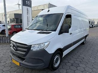 Schade bestelwagen Mercedes Sprinter 311 2.2 CDI L4H2 EURO 6 2019/12