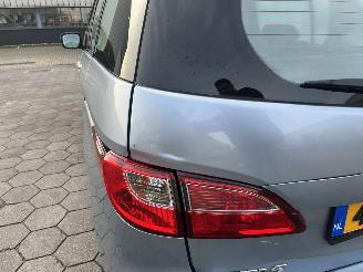 Mazda 5 2.0 Business 6persoons picture 9