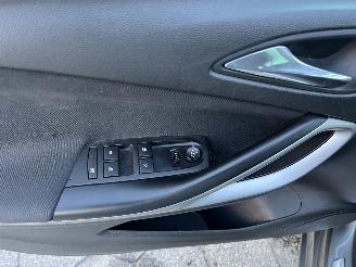 Opel Astra Sports Tourer 1.0 Turbo 120 Jaar Edition picture 14