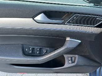 Volkswagen Passat Passat Variant 1.4 TSI GTE Connected Series Plus picture 16