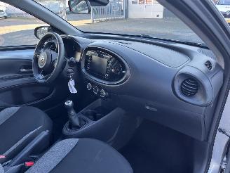 Toyota Aygo X 1.0 VVT-i MT Play picture 14