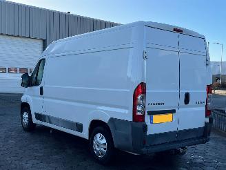 Peugeot Boxer 335 2.2 HDI L2H2 picture 6