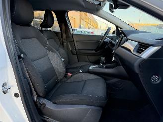 Renault Captur 1.6 E-Tech Hybrid 145 Zen picture 18