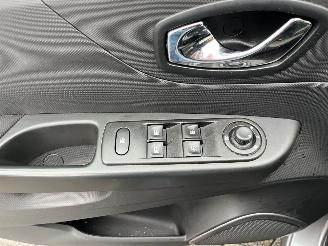 Renault Captur 0.9 TCe Dynamique picture 15