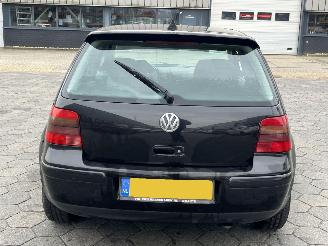 Volkswagen Golf 1.8-5V Highline picture 5