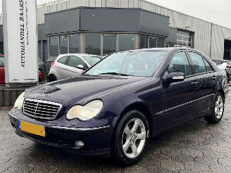 Coche accidentado Mercedes C-klasse 200 K. Elegance AUTOMAAT 2000/10