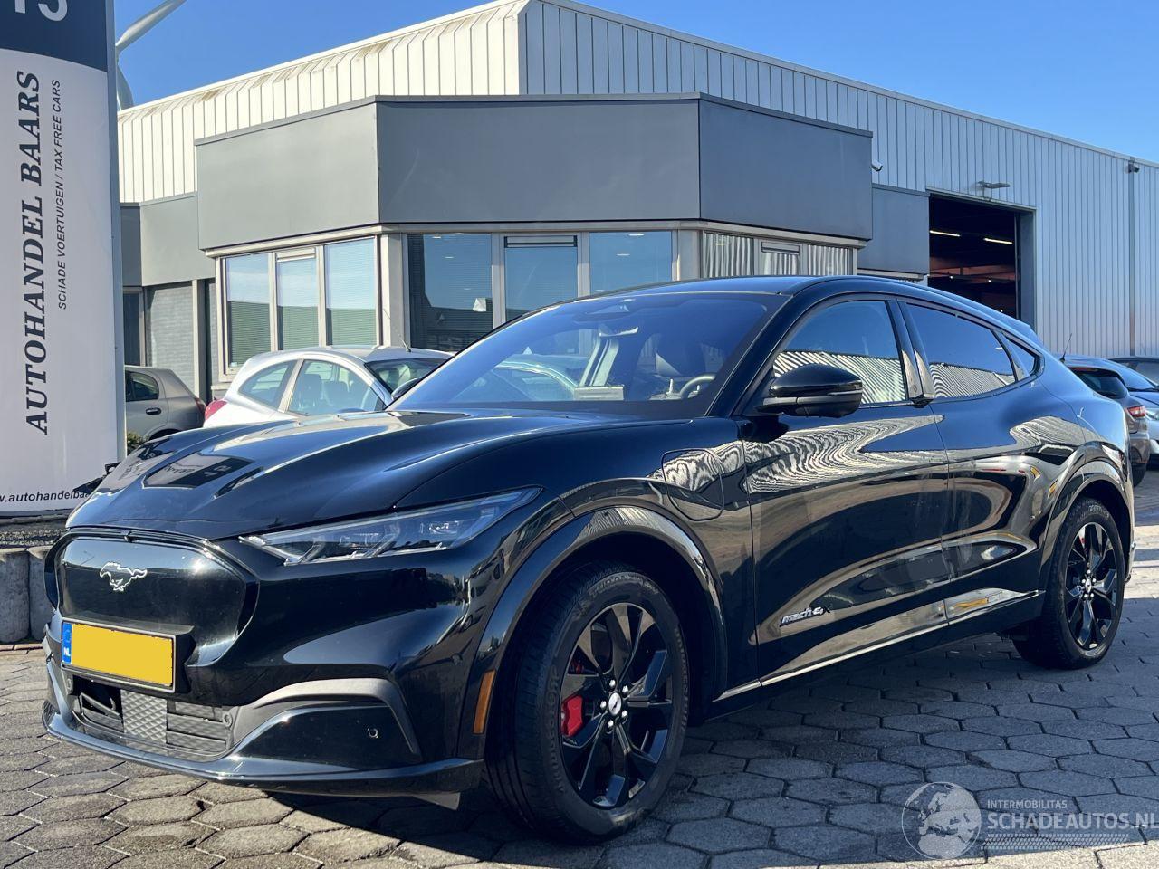 Ford Mustang MACH-E Extended Premium AWD 98 kWh