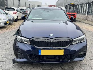 BMW 3-serie 330e High Executive picture 2