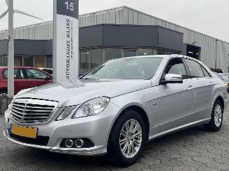 krockskadad bil auto Mercedes E-klasse 200 CGI Business Class Elegance 2012/3