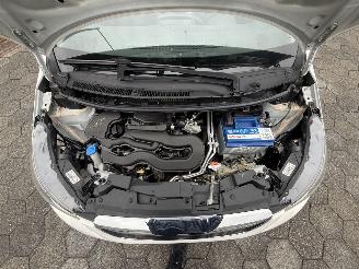 Peugeot 108 1.0 e-VTi Active picture 9