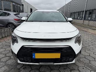 Kia Niro 1.6 GDi Hybrid DynamicLine picture 2