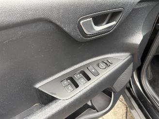 Kia Stonic 1.0 T-GDi MHEV DynamicPlusLine picture 8