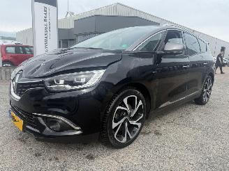 uszkodzony samochody osobowe Renault Scenic Grand Scénic 1.2 TCe Bose 7p. 2017/3
