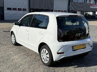 Volkswagen Up! 1.0 picture 6